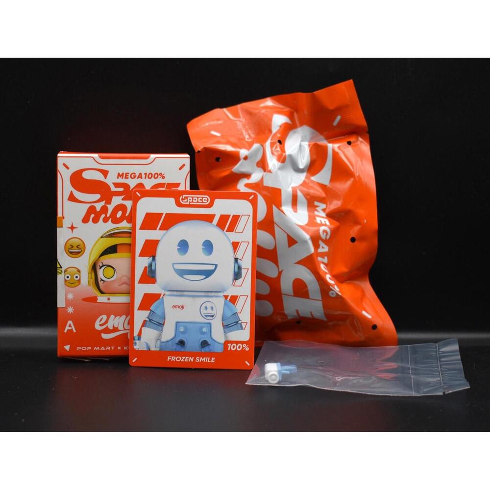 Pop Mart Mega 100% Space Molly Frozen Smile Emoji Series Figure (A14)